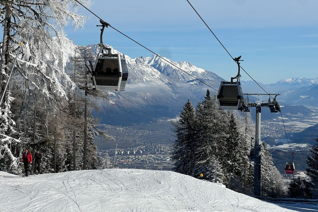 Muttereralm koło Innsbrucka w Austrii