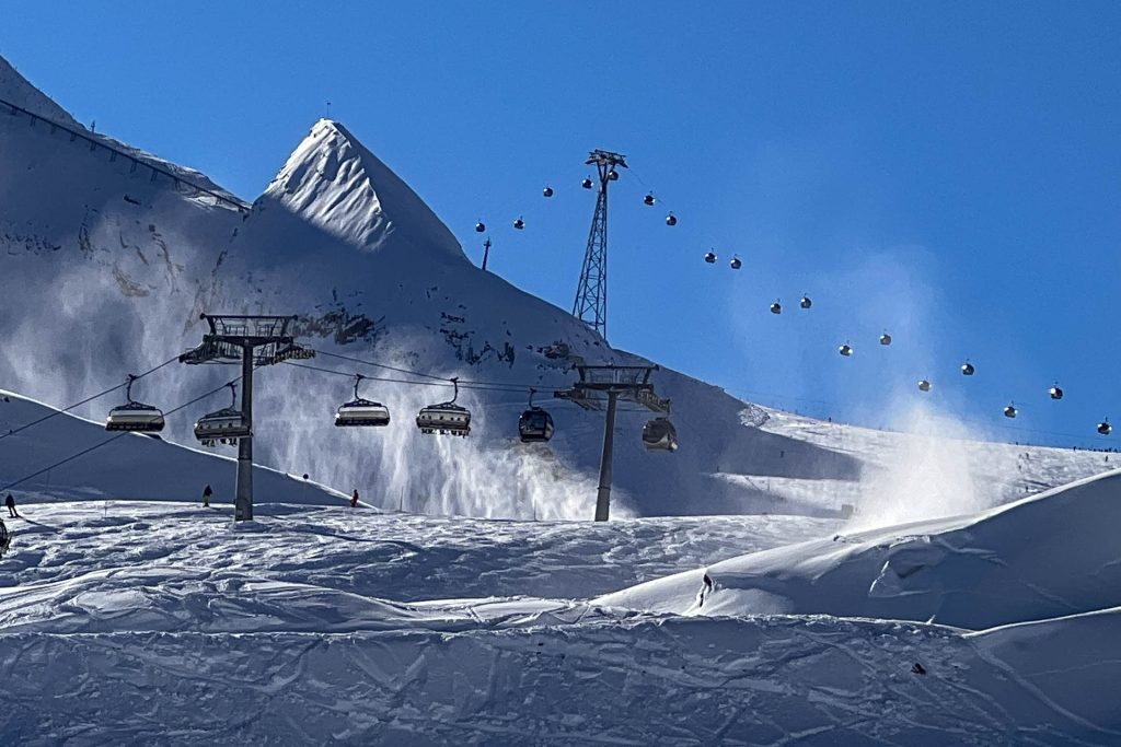 Lodowiec Kitzsteinhorn koło Kaprun w Austrii
